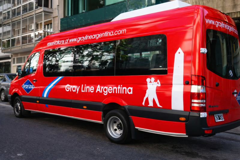Shared Transfer from Trelew Airport to Puerto Madryn Hotel or Vice Versa