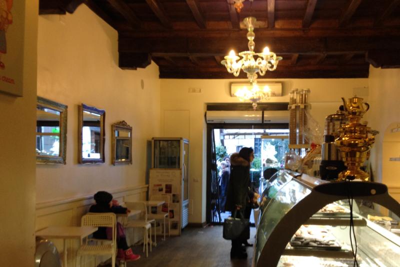 Private Espresso, tiramisù and gelato tasting tour