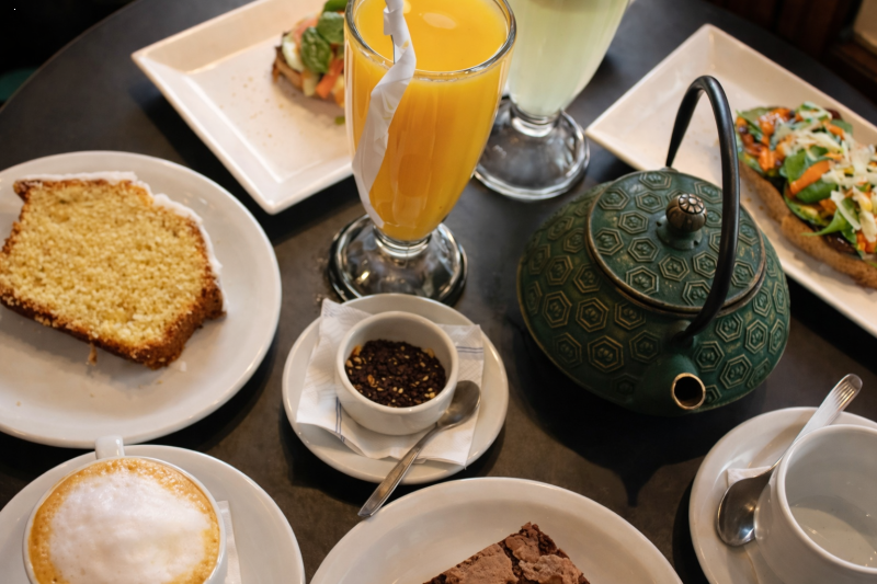 Buenos Aires: Brunch for 2 at Café Thibon - 85 Years of History