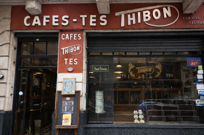 Buenos Aires: Brunch for 2 at Café Thibon - 85 Years of History