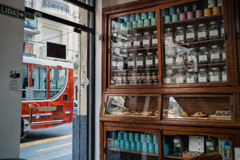 Buenos Aires: Brunch for 2 at Café Thibon - 85 Years of History