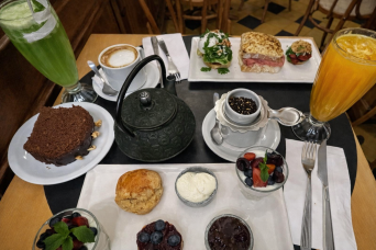 Brunch for 2 at El Gato Negro – Notable Bar of the City