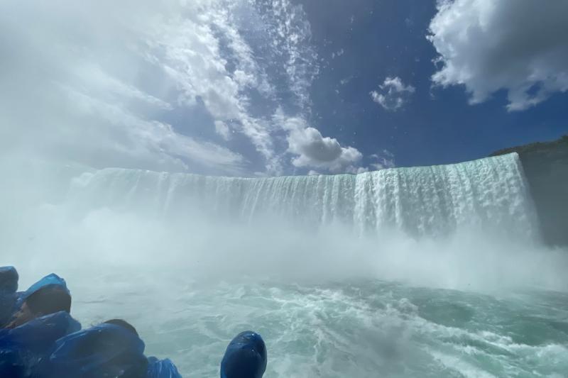 Epic Niagara Falls: All Inclusive US & Canadian Side tour from Canada