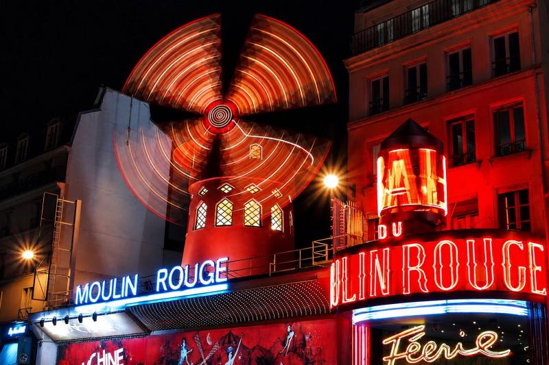 Paris: Moulin Rouge 11 PM Show with Round-Trip Transportation