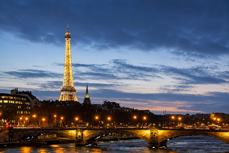See everything under the moon in Paris