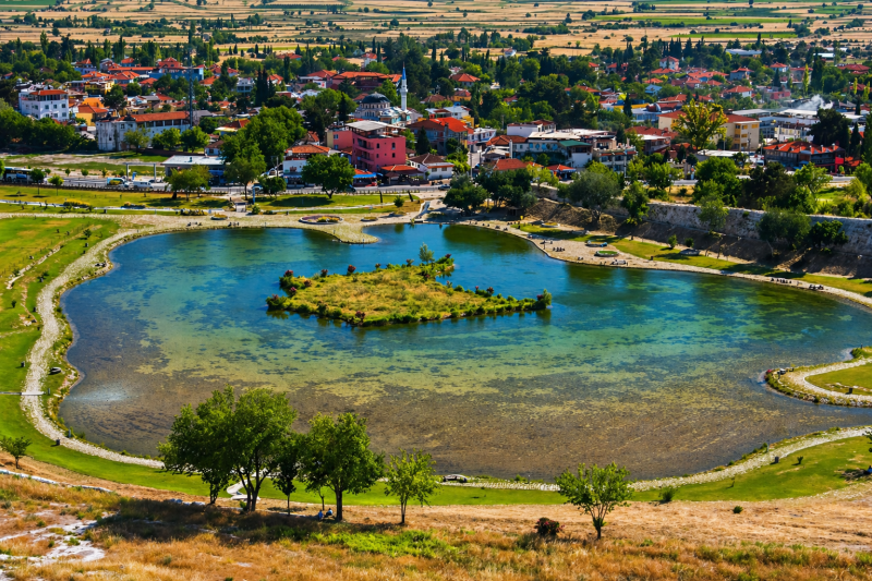 Town of Pamukkale