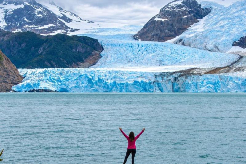 El Calafate: All Glacier Navigation - with Lunch and Transfers