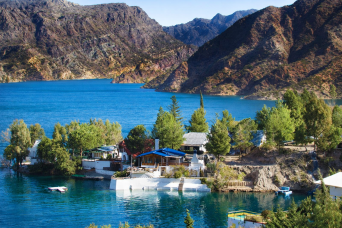 Afternoon at Los Reyunos Dam: A Paradise in San Rafael, Mendoza