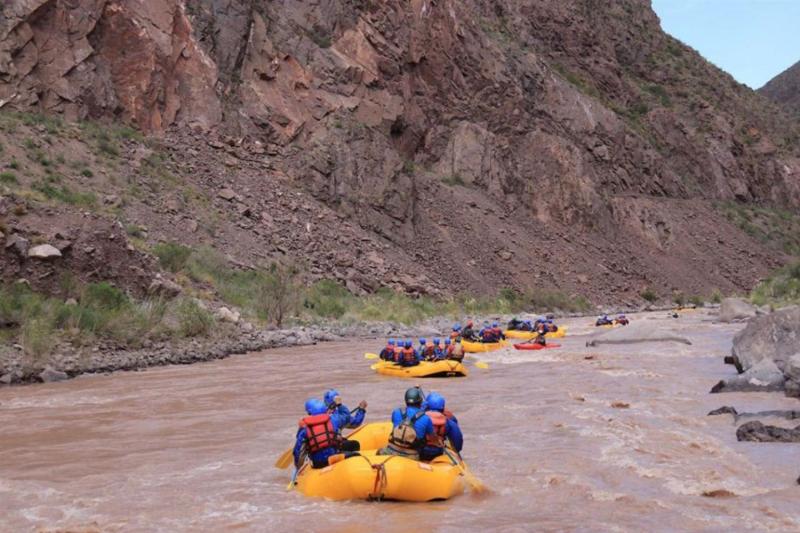 Rafting on the Mendoza River: Adrenaline, Nature and Fun