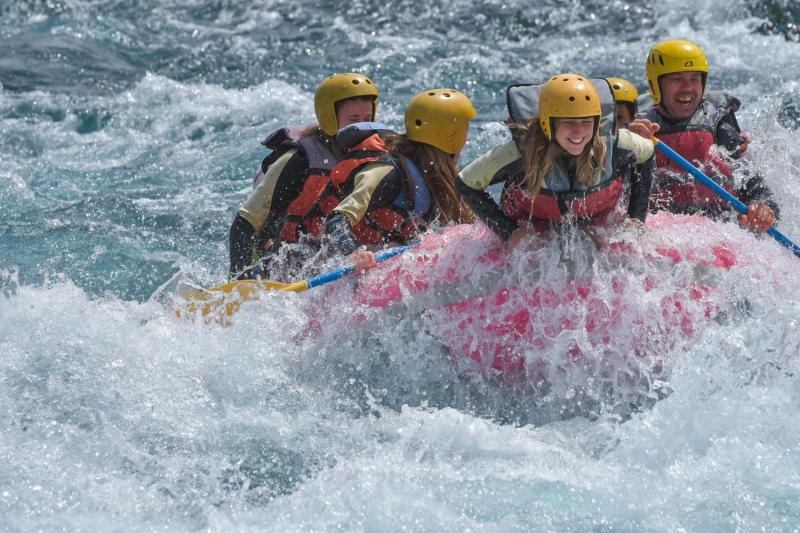Rafting on the Mendoza River: Adrenaline, Nature and Fun