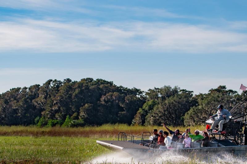 Orlando: Airboat Ride and Gatorland Park Combo