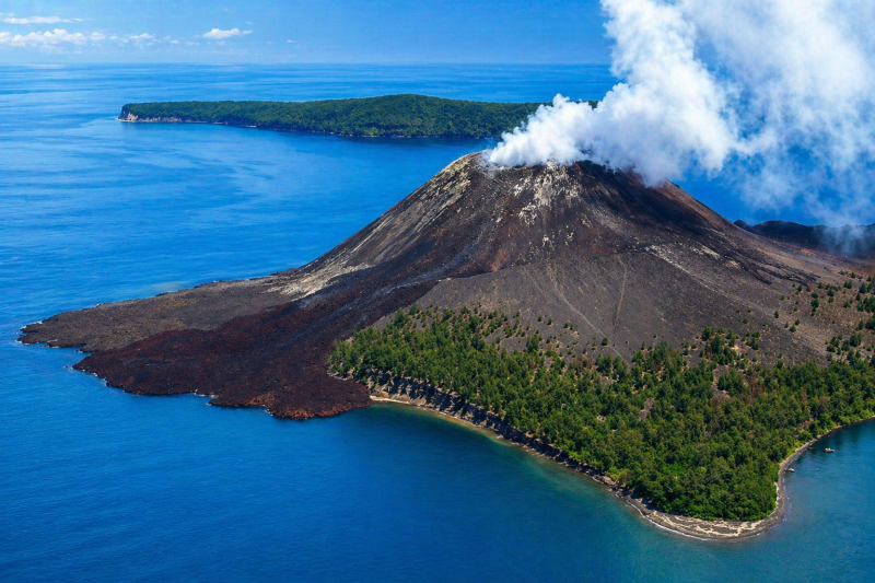 The Krakatau\\\'s child