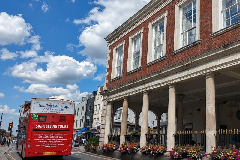 Windsor: 24-Hour Hop-On Hop-Off Open Top Sightseeing Bus Tour