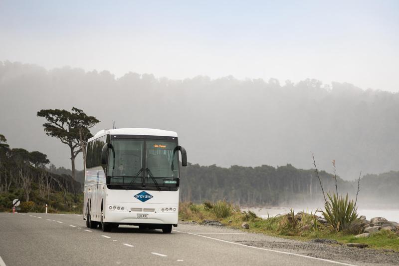 Gray Line Coach on tour in the West Coast