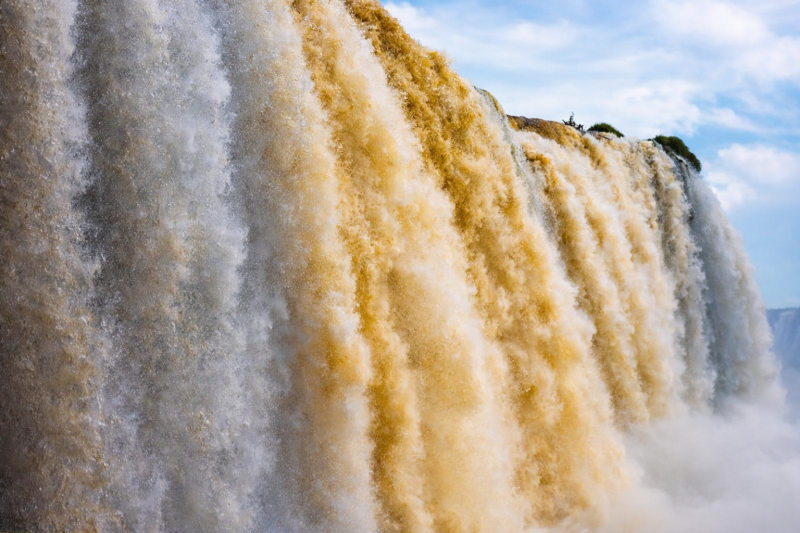 Iguazu: Argentine Falls with Great Adventure and Brazilian Falls with Transfers
