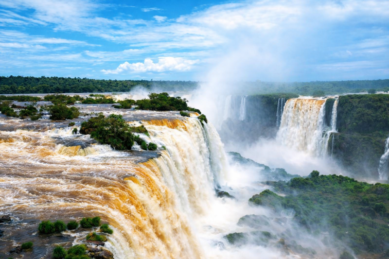 Iguazu: Argentine Falls with Great Adventure and Brazilian Falls with Transfers