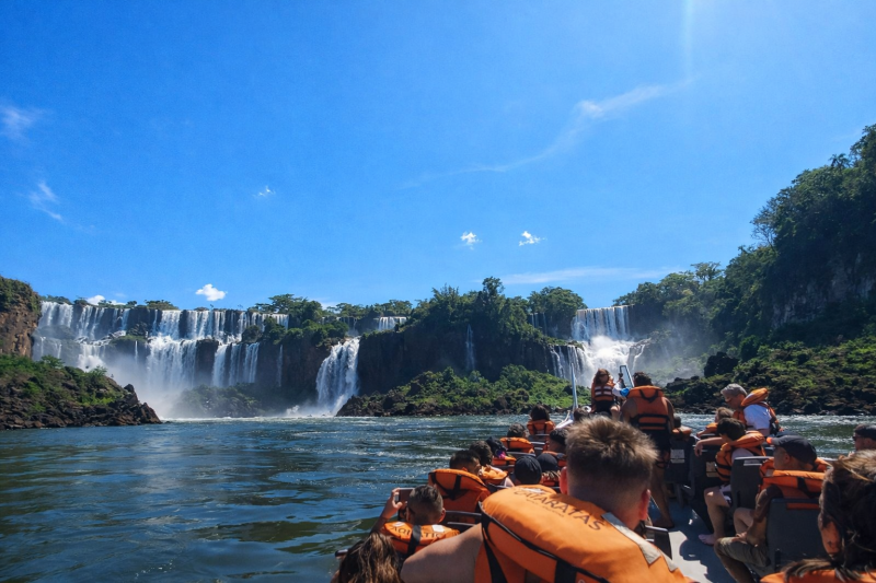 Iguazu: Argentine Falls with Great Adventure and Brazilian Falls with Transfers