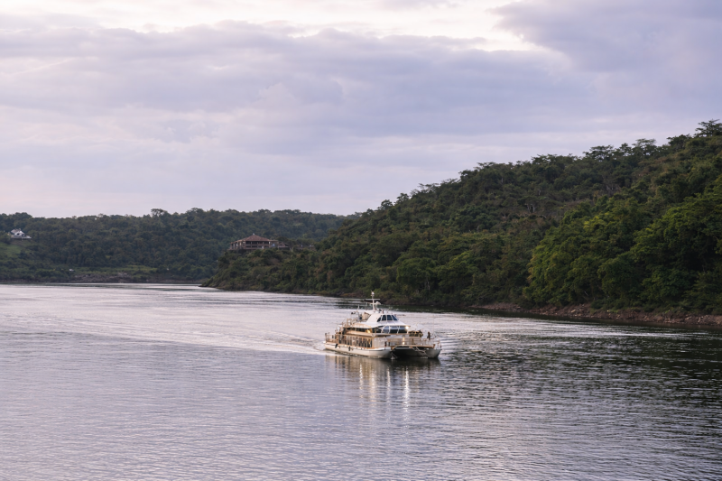 Afternoon Cruise from Iguazú: Discover the Magic of the Three Borders
