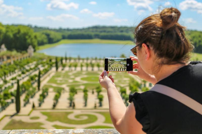 From Paris: 5 Days 4 Nights Guided Multiday Package