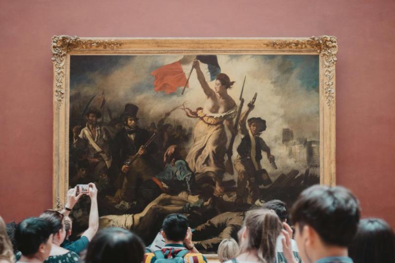 Paris: Guided Visit of the Louvre Museum + Orsay Museum Ticket