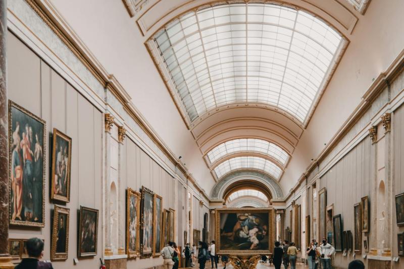 Paris: Guided Visit of the Louvre Museum + Orsay Museum Ticket