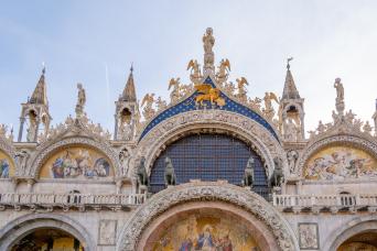 Basilica and Doge's Palace tour with Lunch & Muran