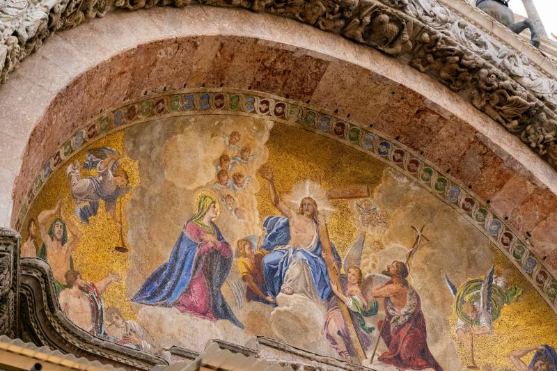 Venice: Basilica & Doge's Palace Guided Tour with Lunch & Glass Factory Visit in Murano