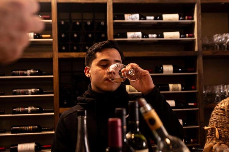Tasting of Regional Wines in El Querandi