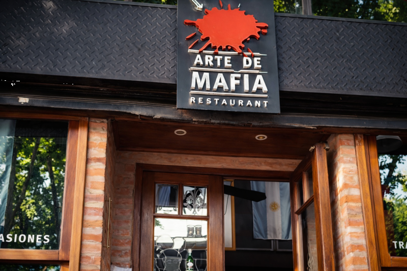 Dinner at Arte de Mafia, Mafioso Theme Restaurant in Palermo - Menu 3