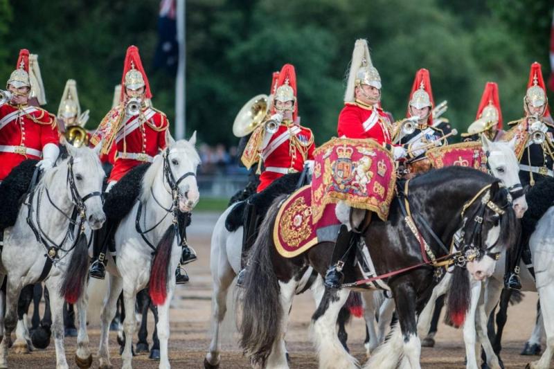 London: Royal London Tour with Buckingham Palace and Changing of the Guard