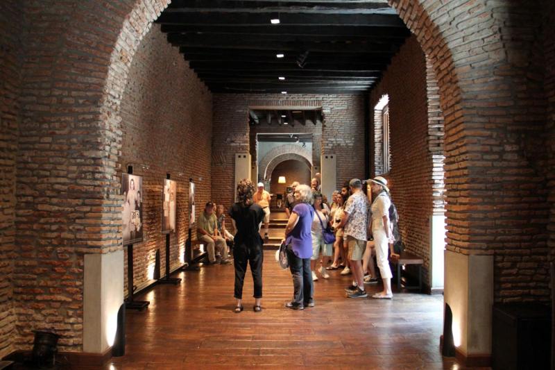 The Zanjón de Granados: Tunnels and Mystery - Guided Tour in English