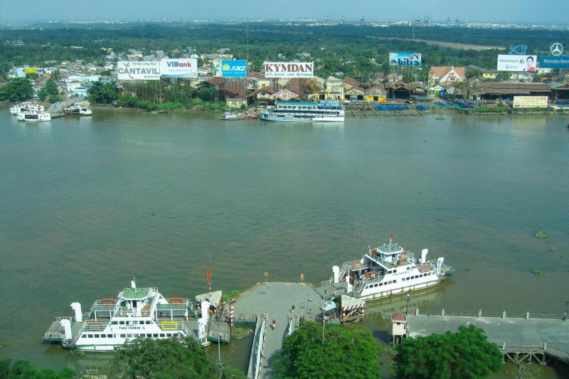 From Ho Chi Minh City: Dinner Cruise on the Saigon River