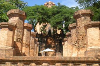 Nha Trang: Full Day Highlight Private City Tour