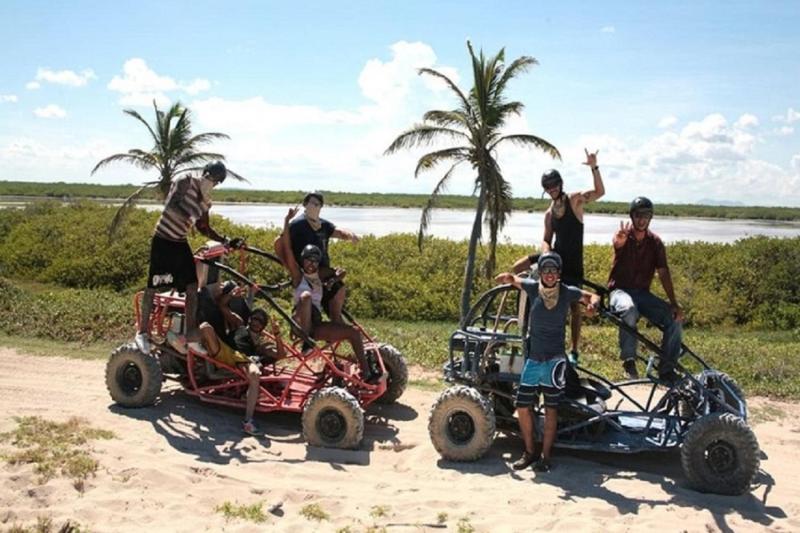 Punta Cana: Bávaro Adventure Park Buggy & Pool Waterfall Double Buggy