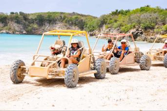 Punta Cana: Adventure Boogies Double Buggy Tour for 2 Passengers