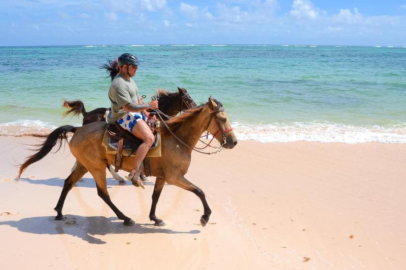 Punta Cana:Horseback Riding Tour