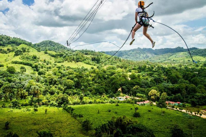 Extreme and fun zipline in Puerto Plata