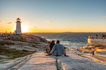 Peggy's Cove Sunset Tour
