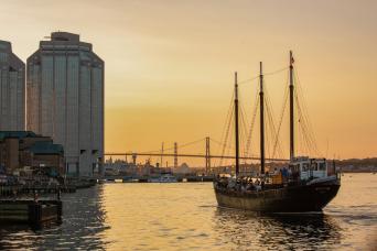 Halifax: Sunset Cruise with Live Music