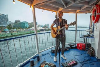 Halifax: Happy Hour Harbour Cruise
