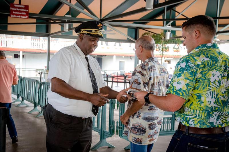 New Orleans Steamboat NATCHEZ Daytime Jazz Cruise with Lunch