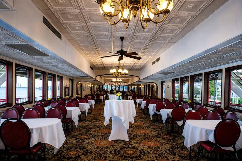 New Orleans Steamboat NATCHEZ Daytime Jazz Cruise with Lunch