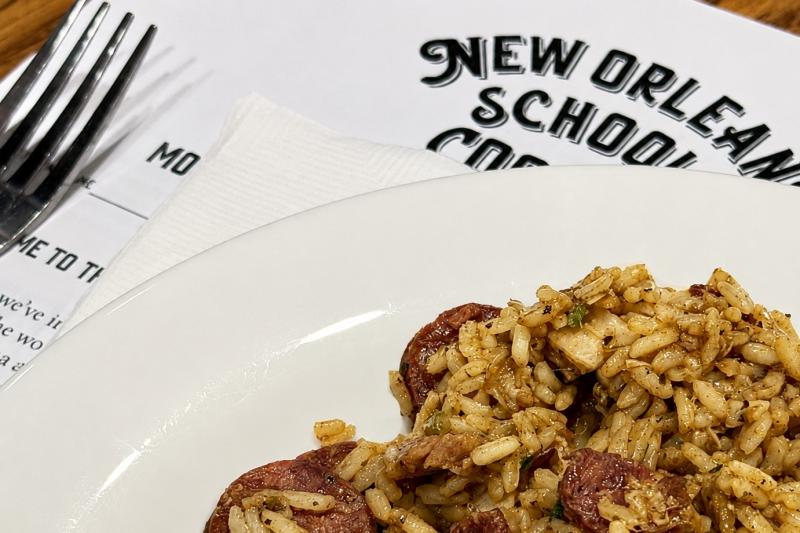 New Orleans: Cooking Class and Cocktail Walking Tour
