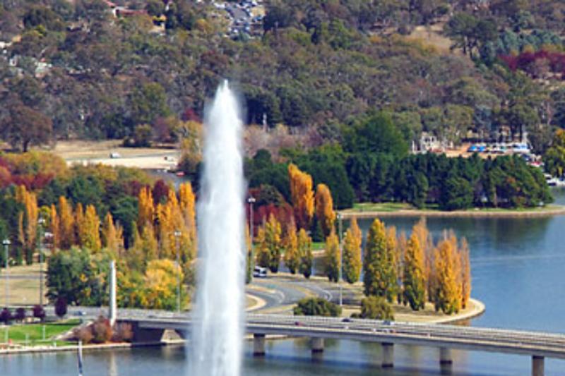 From Sydney: Canberra Tour in Mandarin Full Day