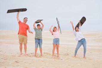 From Sydney: Port Stephens Tour in Japanese Full Day