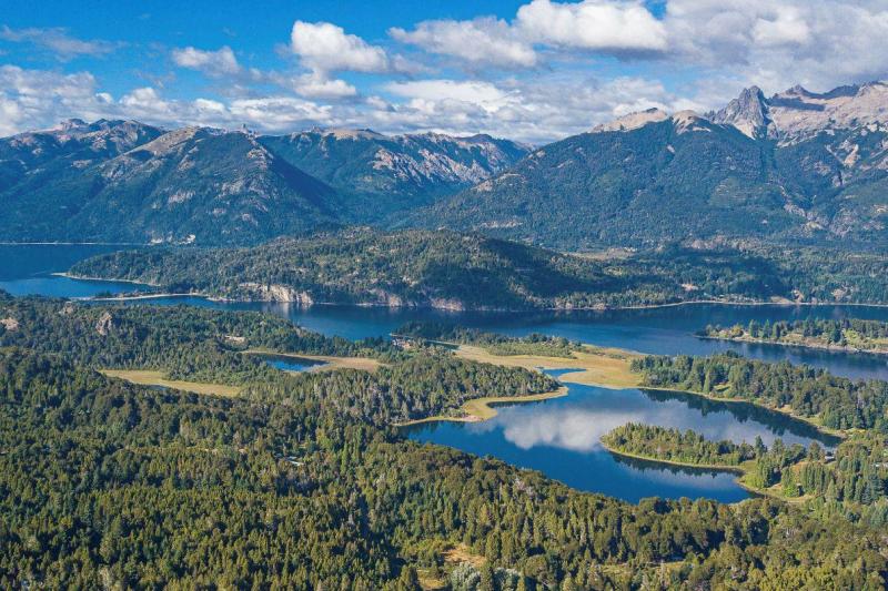 Bariloche, Half Day Small Circuit Tour: Mt Campanario and Llao Llao Peninsula