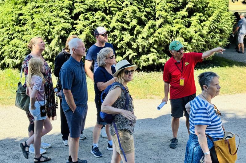Vancouver: 24-Hour Hop-On Hop-Off Trolley Tour Pass