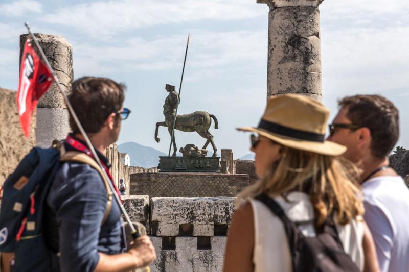 Private Tour of Pompeii with Priority Access from Positano