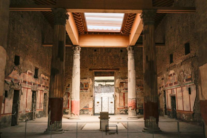Private Tour of Pompeii with Priority Access from Positano