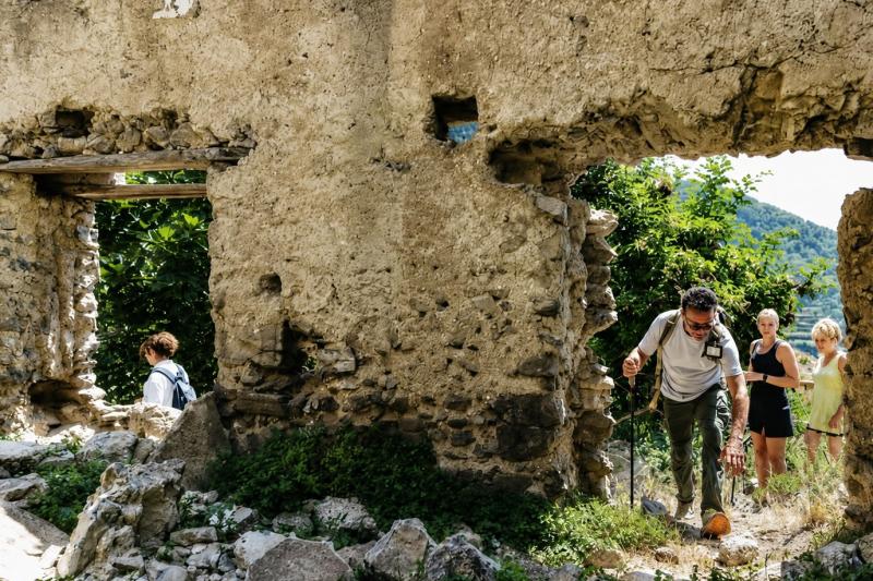 Sorrento Trails: 5 days Hiking Adventure & Cultural Highlights